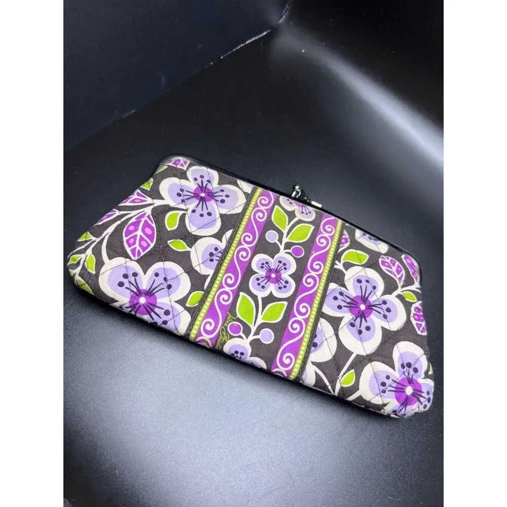 Vera Bradley Clutch Wallet - Picture 4 of 6